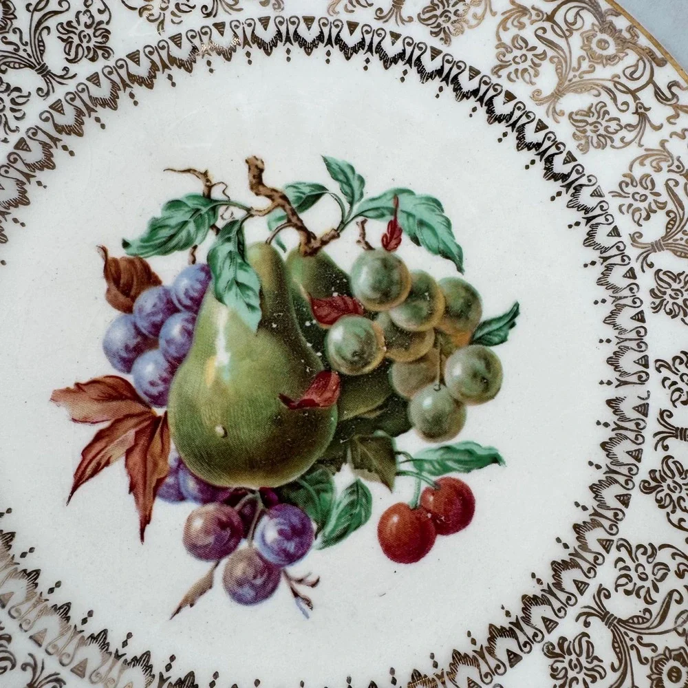 Lot of‎ 6 Salem Ovenproof Salad Plates Fruit Pattern 23K Gold Rims 7.25